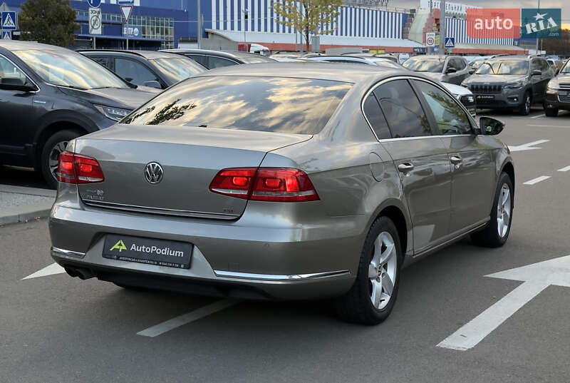 Седан Volkswagen Passat 2013 в Киеве фото 14 Седан Volkswagen Passat 2013 в Киеве