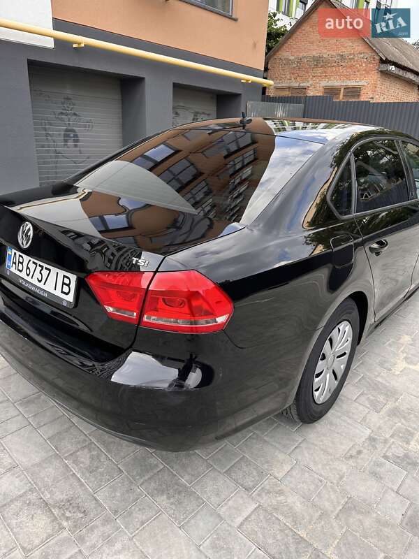 Седан Volkswagen Passat 2013 в Виннице