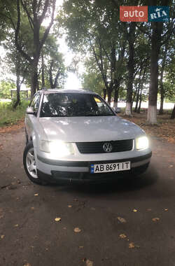 Универсал Volkswagen Passat 1998 в Казатине