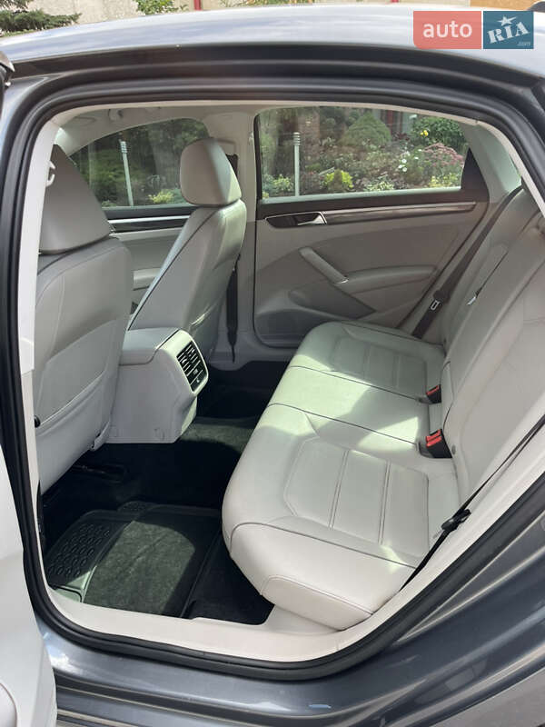 Седан Volkswagen Passat 2016 в Тернополе фото 9 Седан Volkswagen Passat 2016 в Тернополе