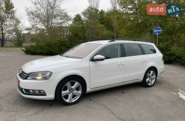 Универсал Volkswagen Passat 2013 в 