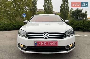 Универсал Volkswagen Passat 2013 в 