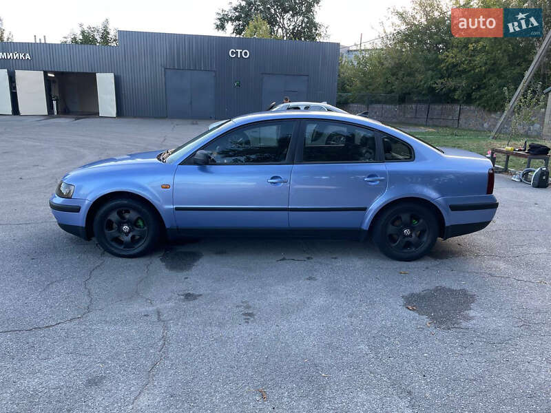Седан Volkswagen Passat 1997 в Білій Церкві