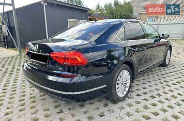 Седан Volkswagen Passat 2015 в 