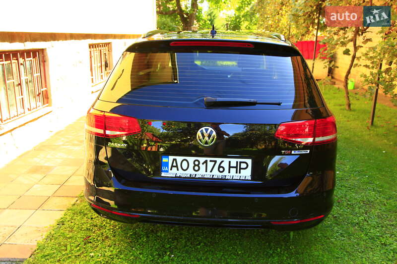 Универсал Volkswagen Passat 2017 в Ужгороде