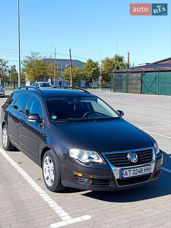 Универсал Volkswagen Passat 2009 в Долине