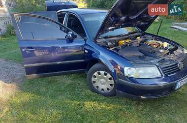 Седан Volkswagen Passat 2000 в Корюковке