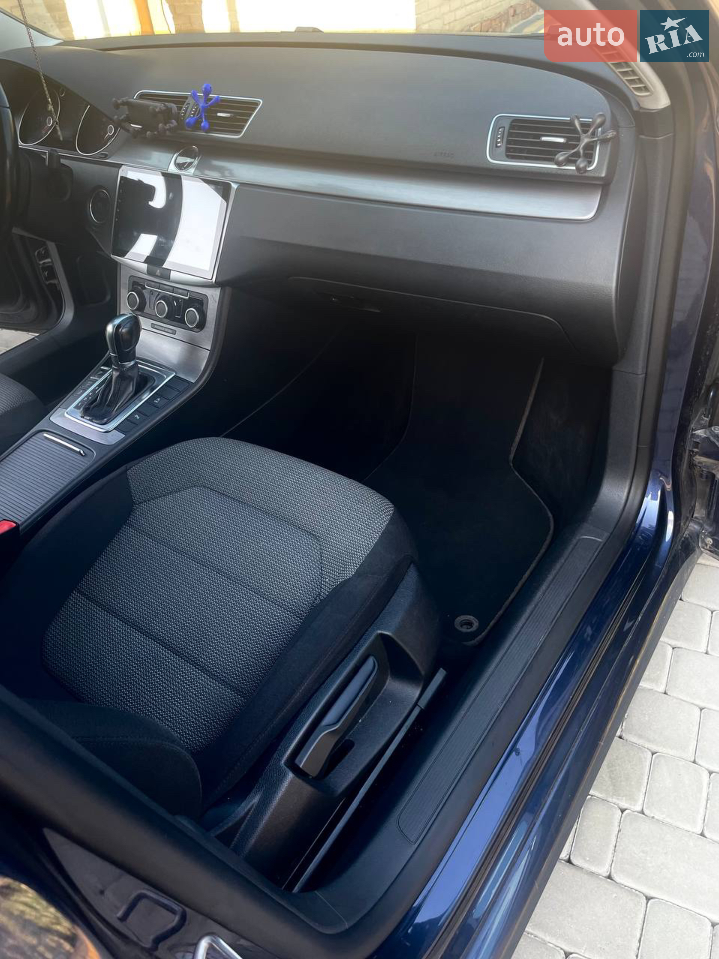 2011 Volkswagen Passat - мініатюра 19