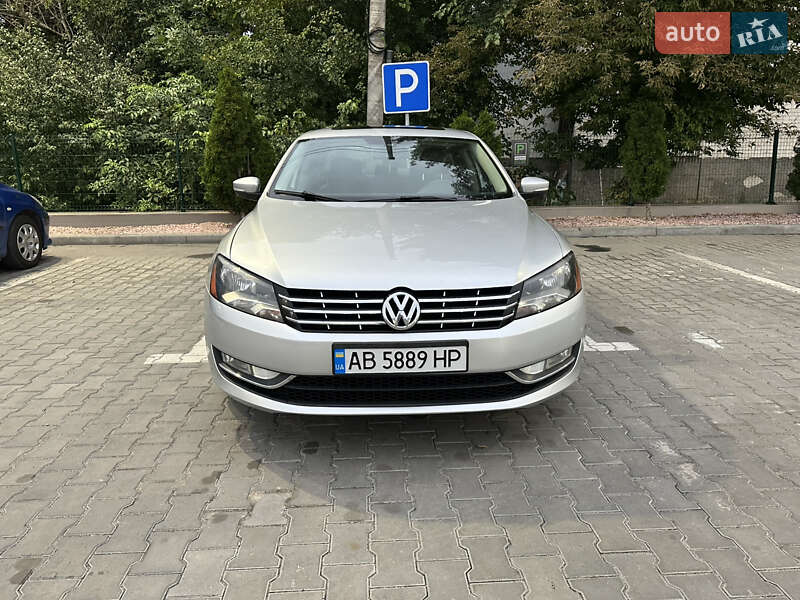Седан Volkswagen Passat 2014 в Виннице