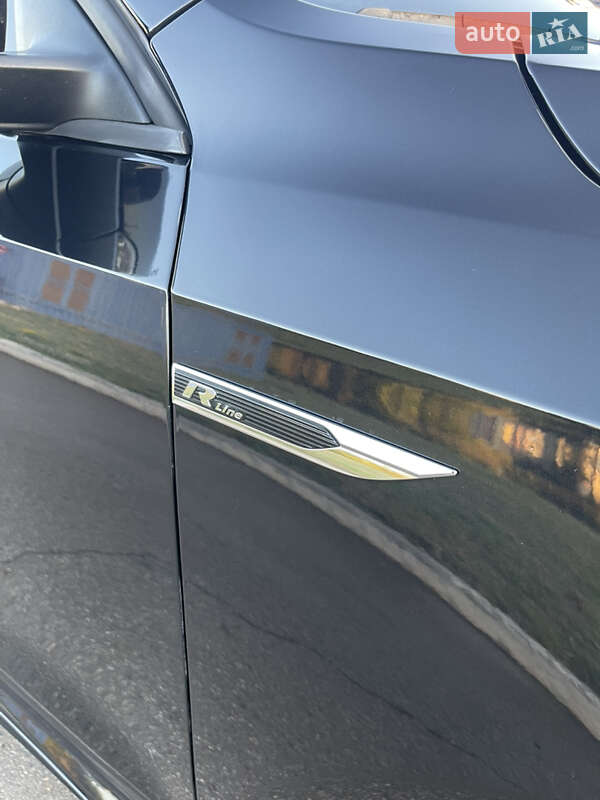 Седан Volkswagen Passat 2018 в Кривом Роге
