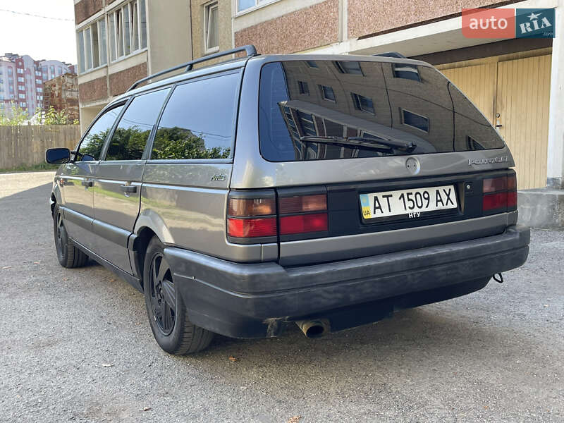 Универсал Volkswagen Passat 1993 в Ивано-Франковске
