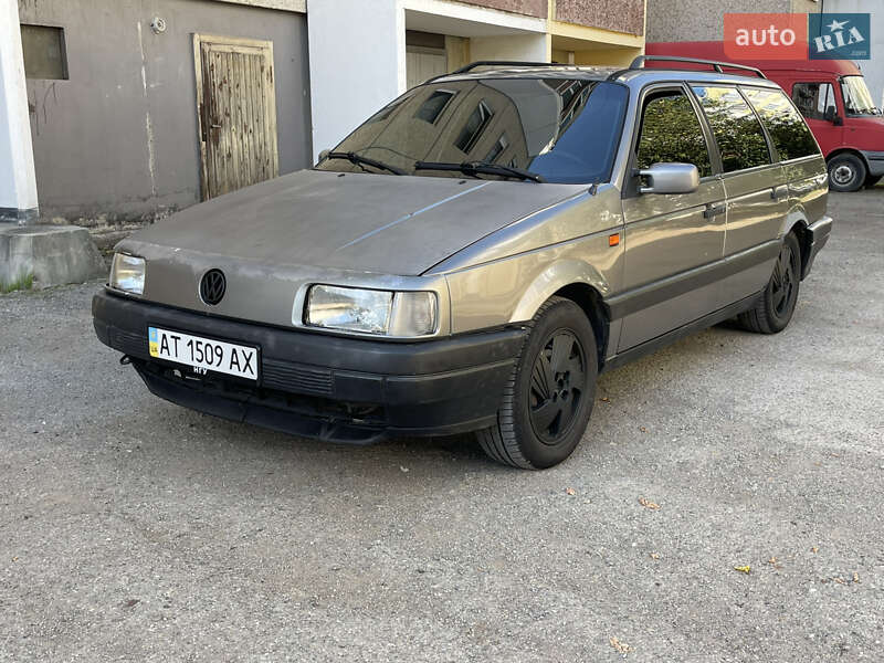 Универсал Volkswagen Passat 1993 в Ивано-Франковске