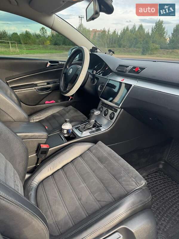 Седан Volkswagen Passat 2008 в Коломые