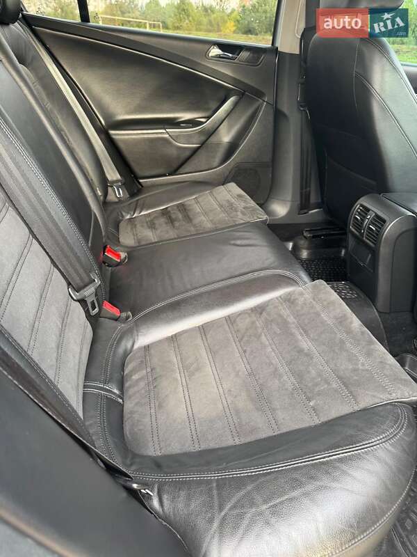 Седан Volkswagen Passat 2008 в Коломые