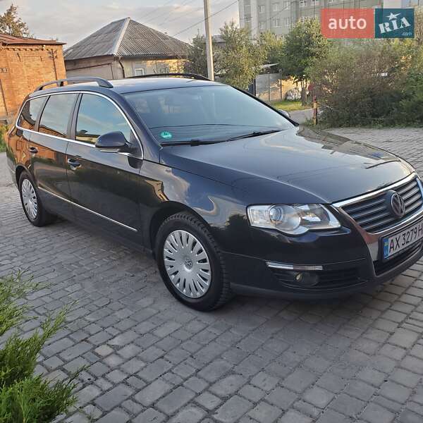Універсал Volkswagen Passat 2008 в Харкові