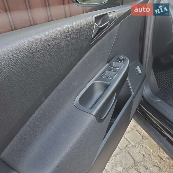 Універсал Volkswagen Passat 2008 в Харкові