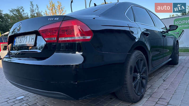 Седан Volkswagen Passat 2012 в Івано-Франківську