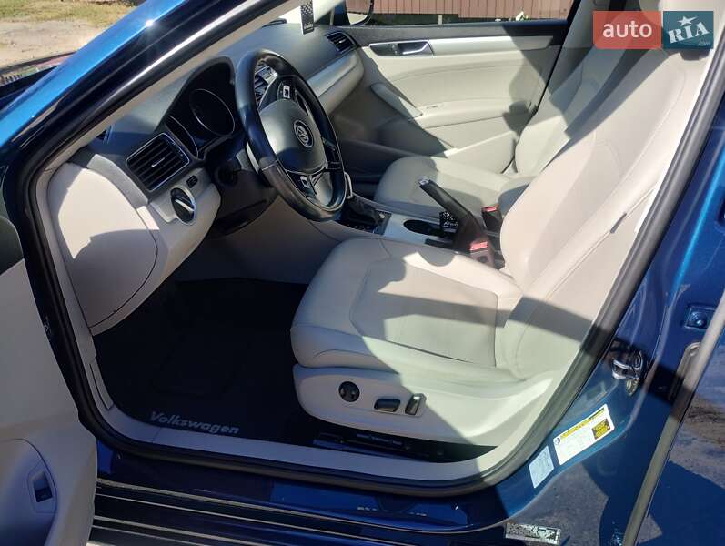 Седан Volkswagen Passat 2018 в Богуславе