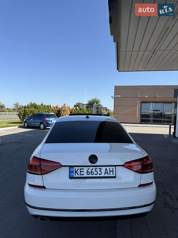 Седан Volkswagen Passat 2017 в Днепре фото 8 Седан Volkswagen Passat 2017 в Днепре