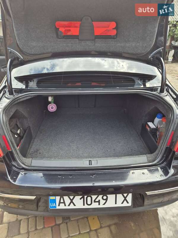 Седан Volkswagen Passat 2008 в Валках