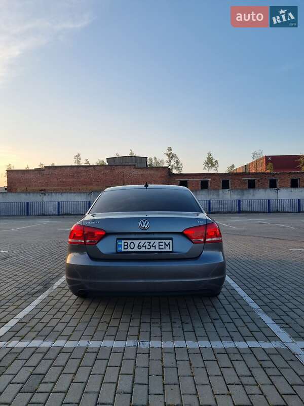 Седан Volkswagen Passat 2015 в Тернополе
