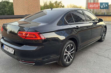 Седан Volkswagen Passat 2018 в 