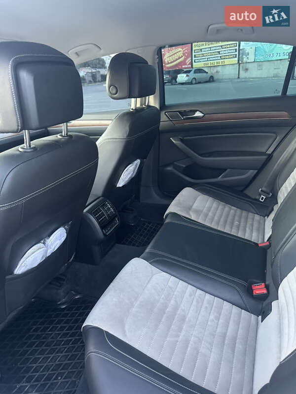 Седан Volkswagen Passat 2018 в Павлограде фото 11 Седан Volkswagen Passat 2018 в Павлограде
