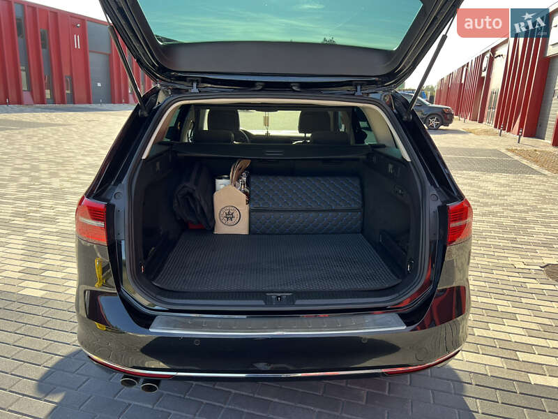 Универсал Volkswagen Passat 2015 в Львове фото 17 Универсал Volkswagen Passat 2015 в Львове