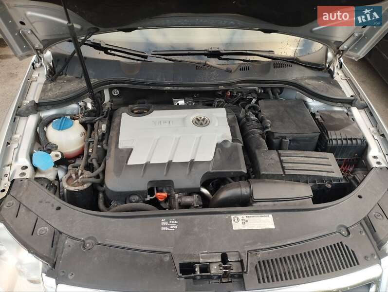 Универсал Volkswagen Passat 2009 в Львове фото 19 Универсал Volkswagen Passat 2009 в Львове