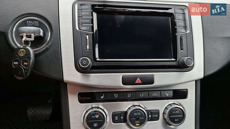 Универсал Volkswagen Passat 2013 в Глухове фото 32 Универсал Volkswagen Passat 2013 в Глухове