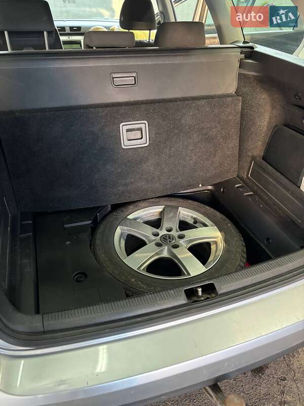 Универсал Volkswagen Passat 2009 в Черновцах