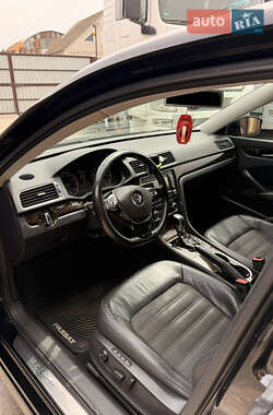 Седан Volkswagen Passat 2014 в 