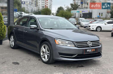 Седан Volkswagen Passat 2013 в 