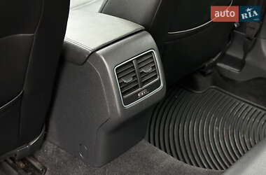 Седан Volkswagen Passat 2013 в 