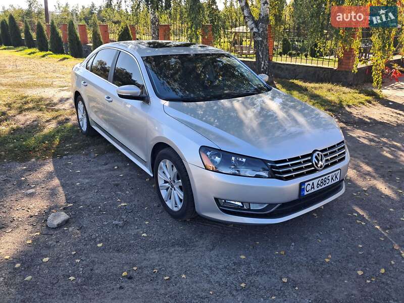 Седан Volkswagen Passat 2012 в Білозір’ї