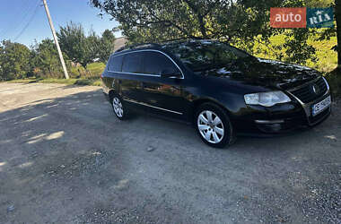 Універсал Volkswagen Passat 2007 в Вижниці