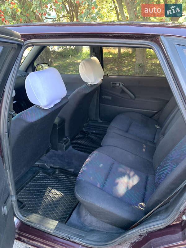 Седан Volkswagen Passat 1993 в Черкассах фото 7 Седан Volkswagen Passat 1993 в Черкассах