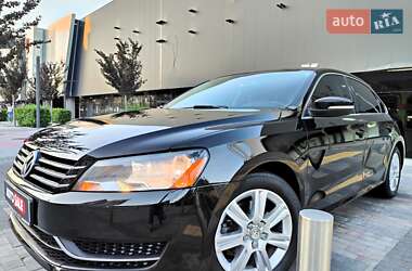 Седан Volkswagen Passat 2013 в Киеве