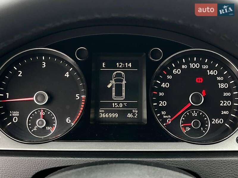 Універсал Volkswagen Passat 2009 в Львові