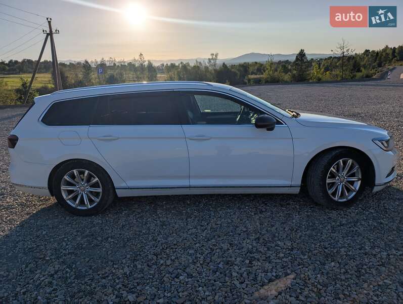 Универсал Volkswagen Passat 2015 в Ивано-Франковске