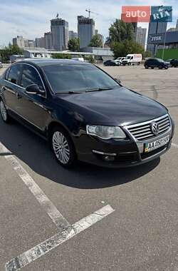 Седан Volkswagen Passat 2008 в Киеве