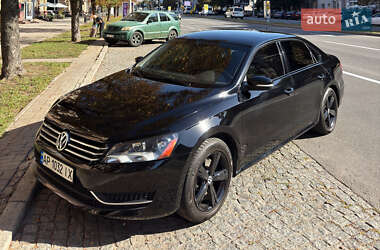 Седан Volkswagen Passat 2012 в Запоріжжі