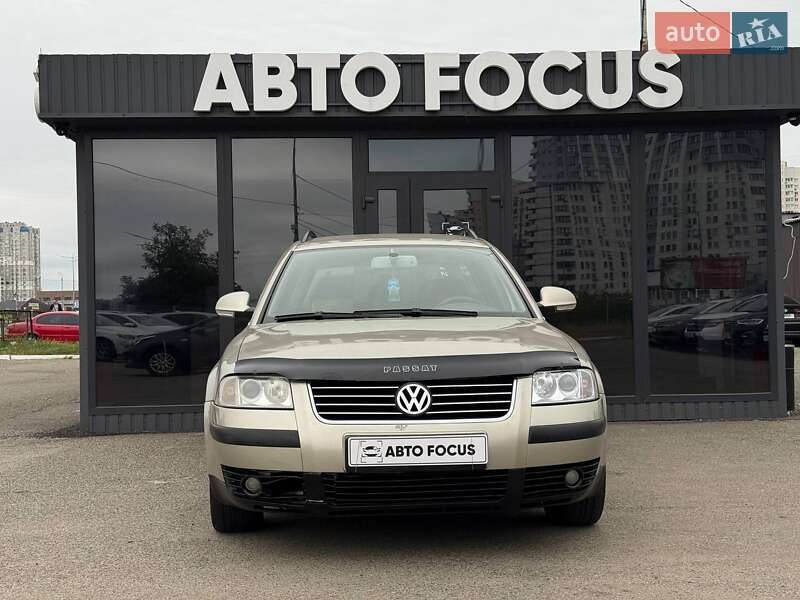Универсал Volkswagen Passat 2004 в Киеве