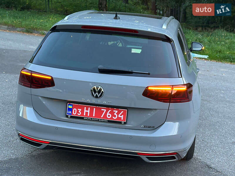 Универсал Volkswagen Passat 2022 в Бориславе
