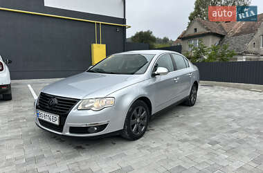 Седан Volkswagen Passat 2006 в Кременце
