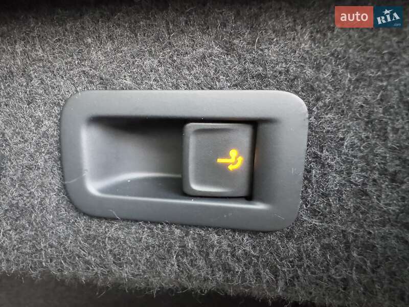 Универсал Volkswagen Passat 2019 в Луцке