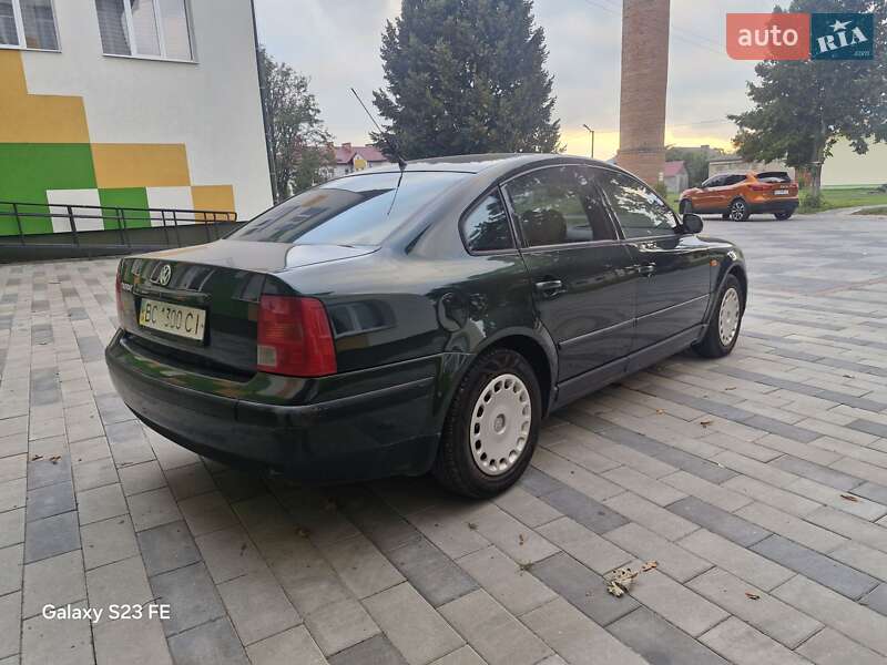 Седан Volkswagen Passat 1997 в Тернополе