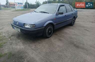 Седан Volkswagen Passat 1992 в Шепетівці