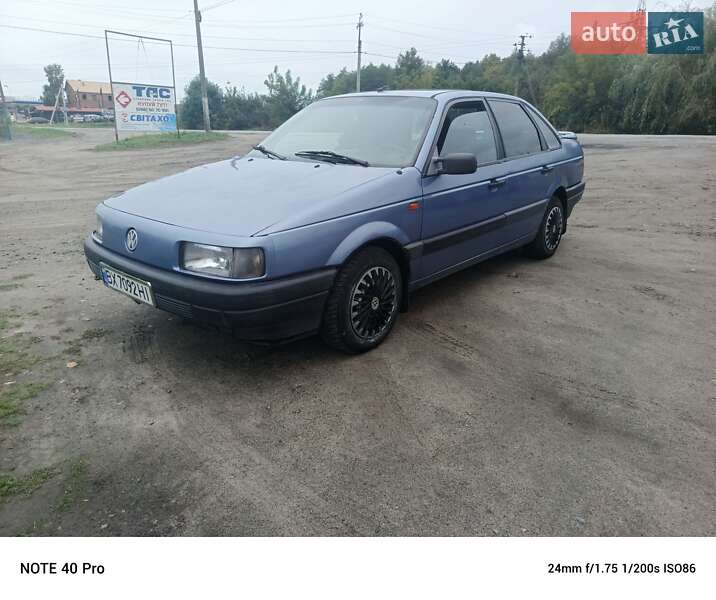 Volkswagen Passat 1992