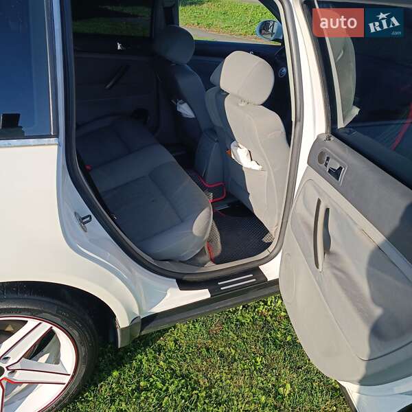 Универсал Volkswagen Passat 2004 в Луцке